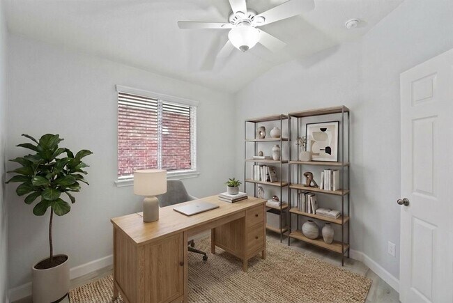 Building Photo - 3529 Shiraz Loop