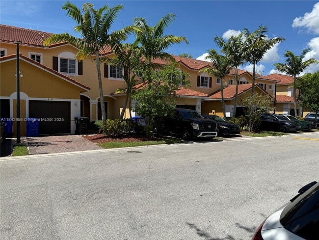 Building Photo - 8132 SW 17th Ct