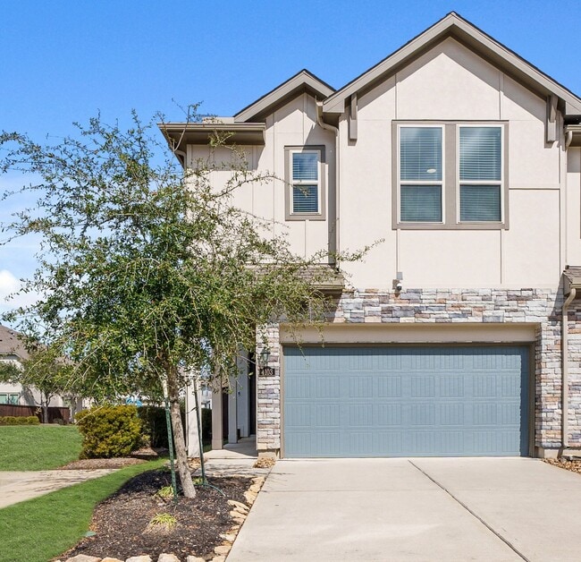 Building Photo - 4103 Balboa Dr