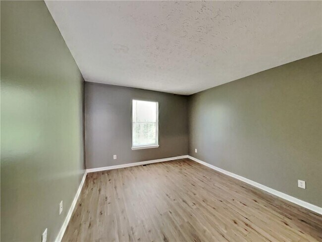 Building Photo - 107 Bridge View Dr