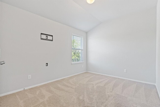 Building Photo - 8017 Flintlock Cir