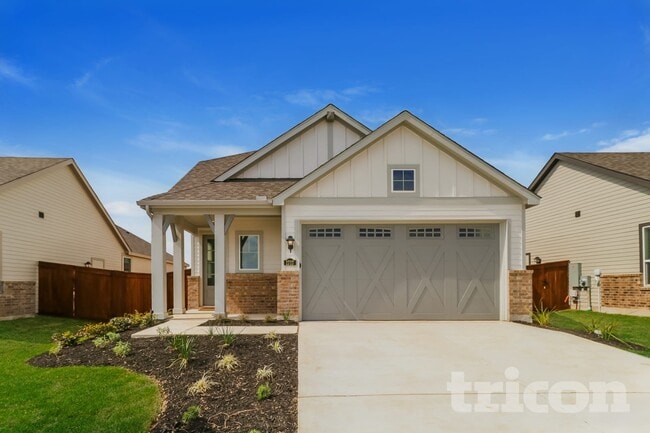 Building Photo - 1717 Mexican Heather Dr
