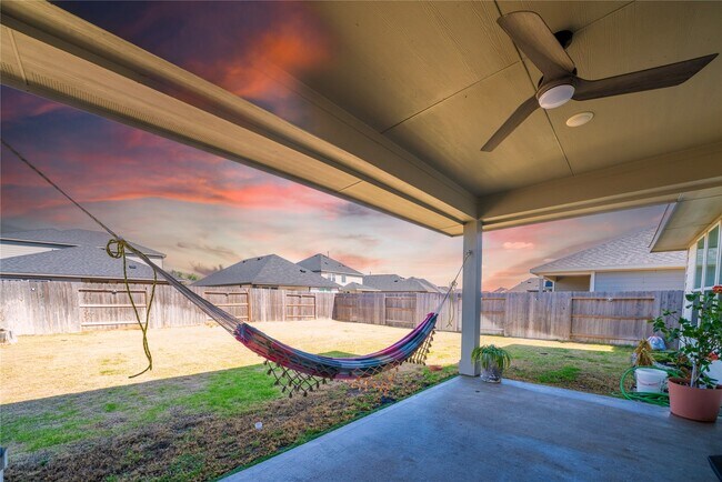 Building Photo - 21802 Blue Daisy Ct