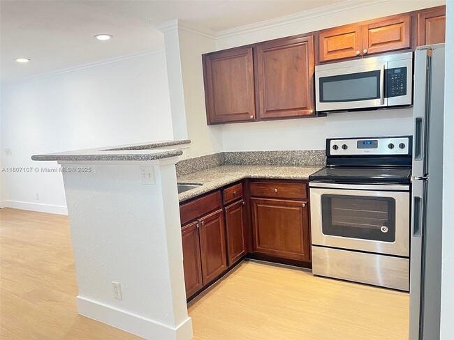 Primary Photo - 11342 Royal Palm Blvd