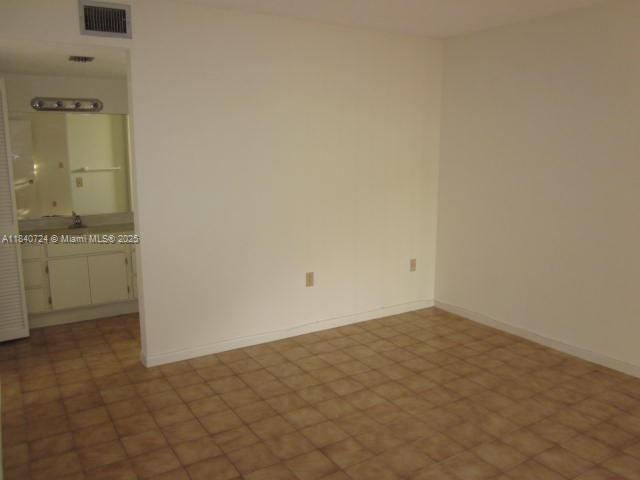 Building Photo - 8830 SW 123rd Ct