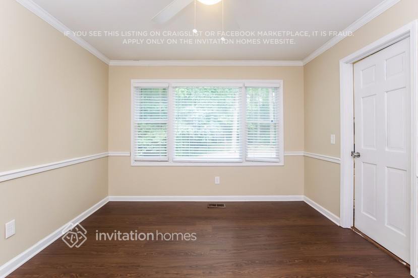 Building Photo - 2825 Cold Springs Trail SW