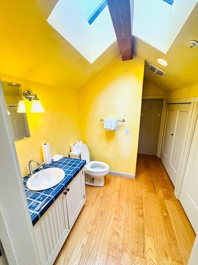 Building Photo - 1411 Native Sons Rd