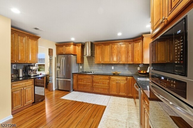 Building Photo - 70 Alvin Sloan Ave