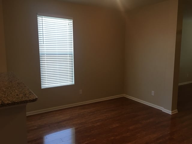 Building Photo - 106 Westwind Dr