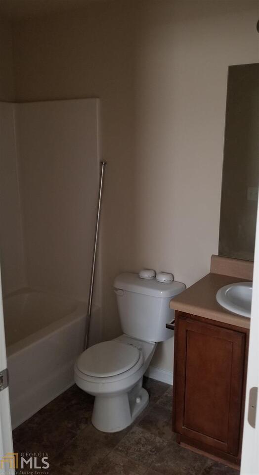 Building Photo - 2441 Capella Cir SW