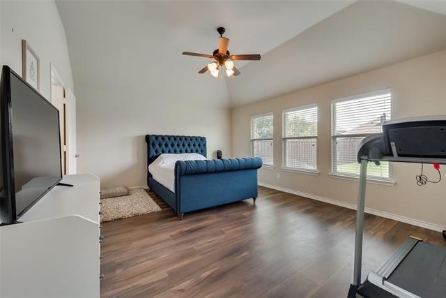 Building Photo - 10413 Canyon Lake View