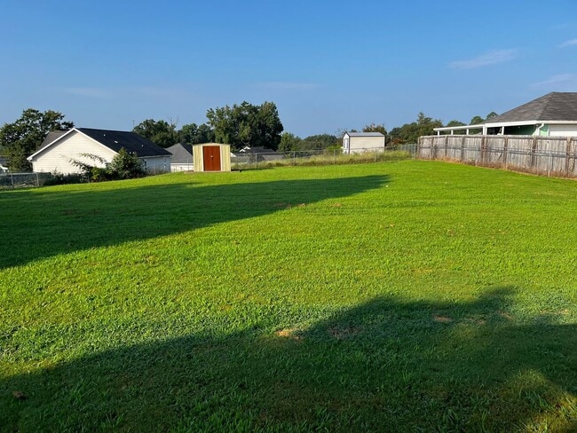 Building Photo - Beautiful Total Electric Home In Phenix Ci...