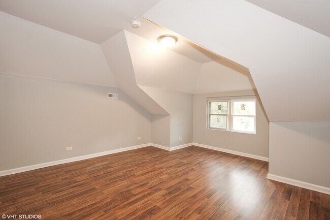 Building Photo - 8050 S Saginaw Ave