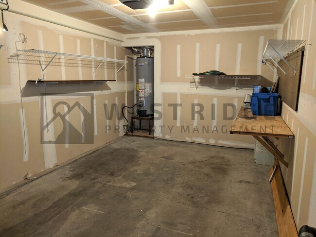 Building Photo - 519 SW 207th Ave