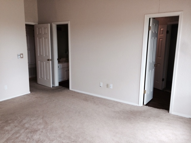 Large master bedroom - 7817 Northwest 84th Street