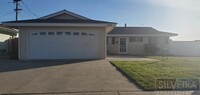 Building Photo - 3 bedroom in North East Santa Maria!