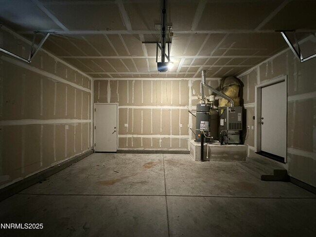 Building Photo - 387 Orrcrest Dr