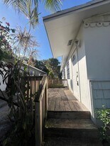 Building Photo - 700 N Hepburn Ave