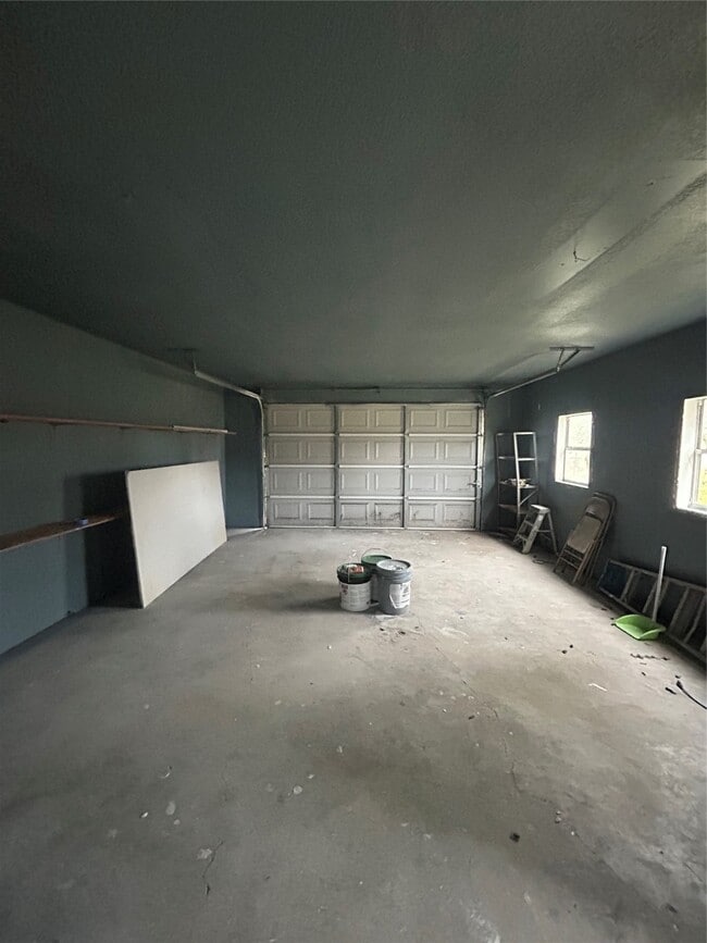 Building Photo - 1710 N Avenue H