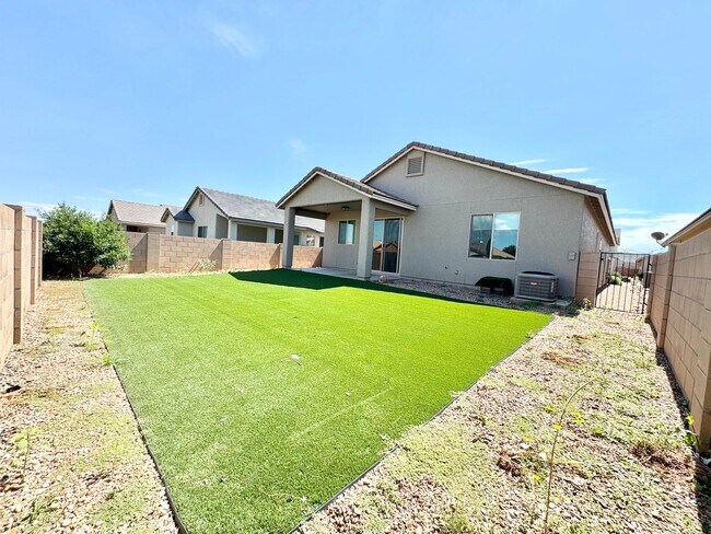 Building Photo - 3BR/2BA/2CG, 1617 sq.ft. rental in Sierra ...