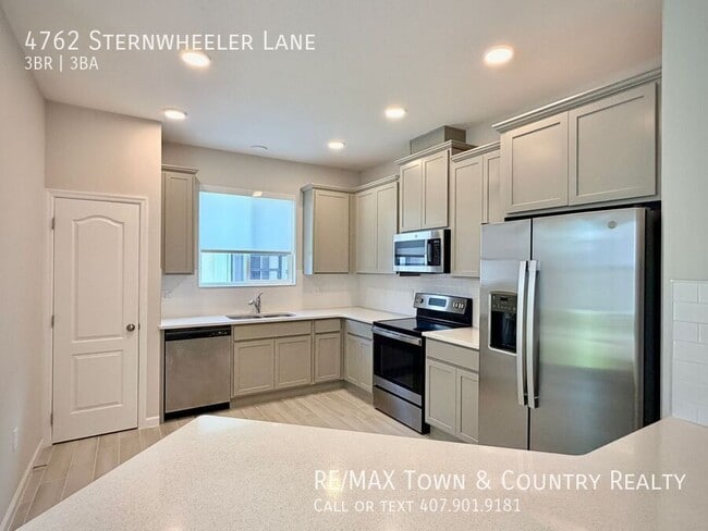 Building Photo - 4762 Sternwheeler Ln