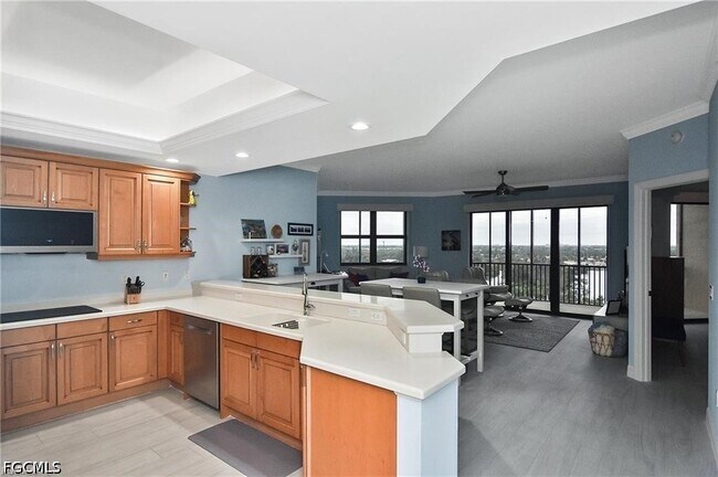 Building Photo - 14380 Riva Del Lago Dr