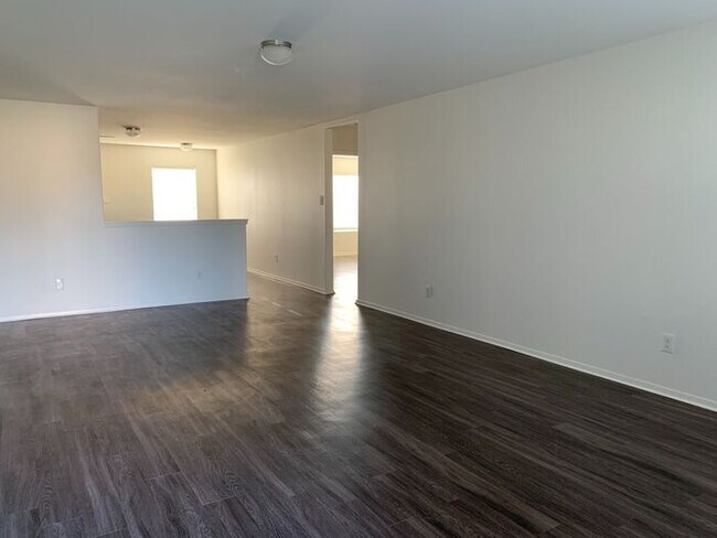 Building Photo - FOUR BEDROOM | TWO BATHROOM