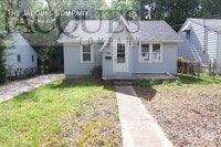 Building Photo - 1033 S Thelma Ave