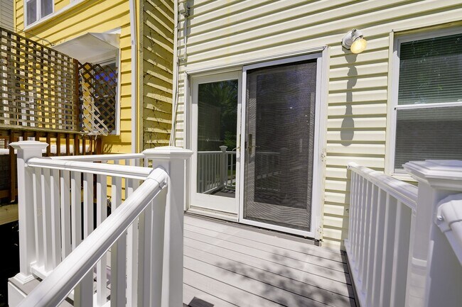 Building Photo - Charming & Renovated Petworth Rowhouse with Parking -  Available Now!