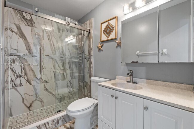 Building Photo - 1912 SW 97th Terrace