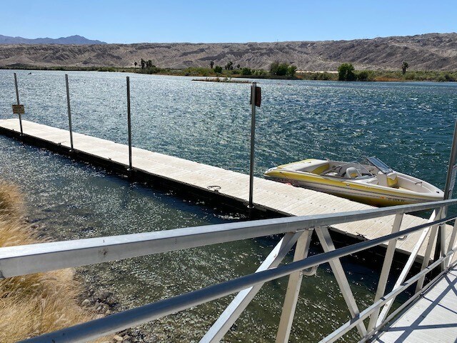 Building Photo - 201 Riverfront Dr