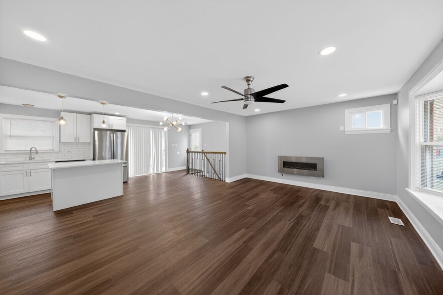 Building Photo - 4107 Applewood Ln