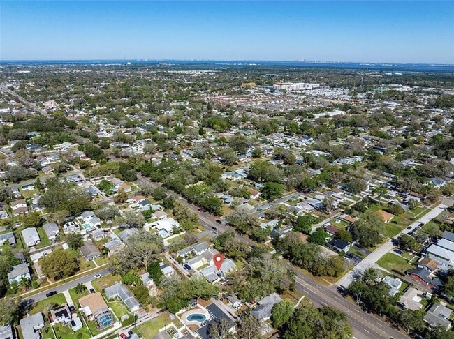 Building Photo - 4628 Dr M.L.K. Jr St N