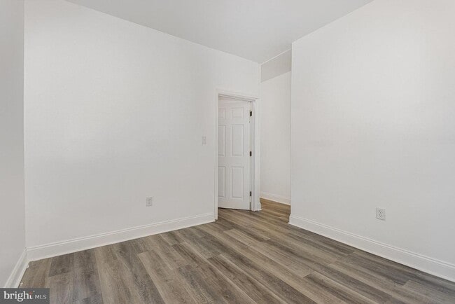 Building Photo - 1621 Berryhill St