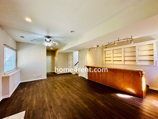 Building Photo - 14236 W 153rd St