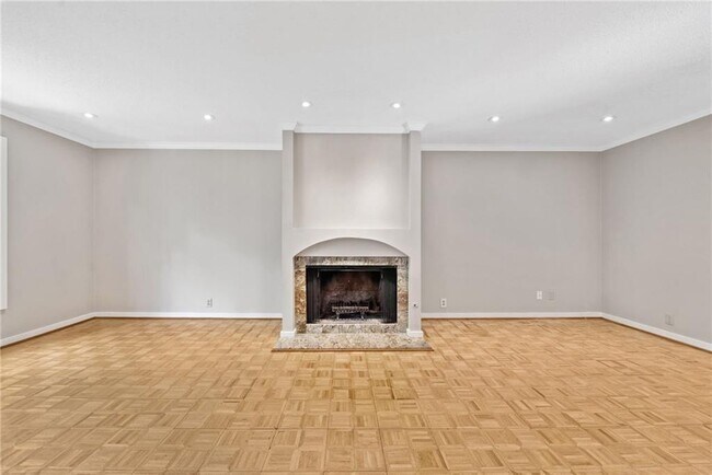 Building Photo - 2710 Margaret Mitchell Dr NW