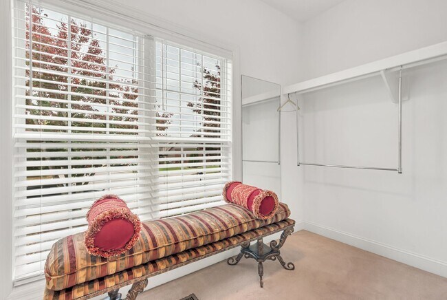 Building Photo - 1016 Red Pepper Ridge