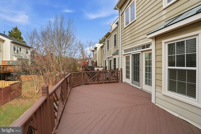 Building Photo - 1806 Brentridge St