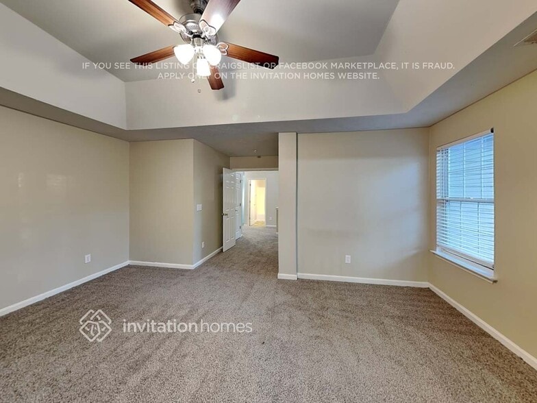 Building Photo - 3262 Ashgrove Ln SW