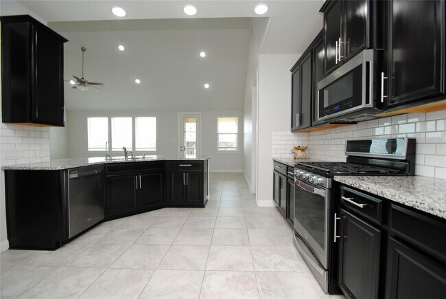 Building Photo - 8834 Arch Rock Dr