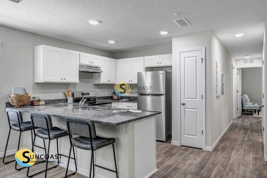 Building Photo - 11467 Oakfield Ct