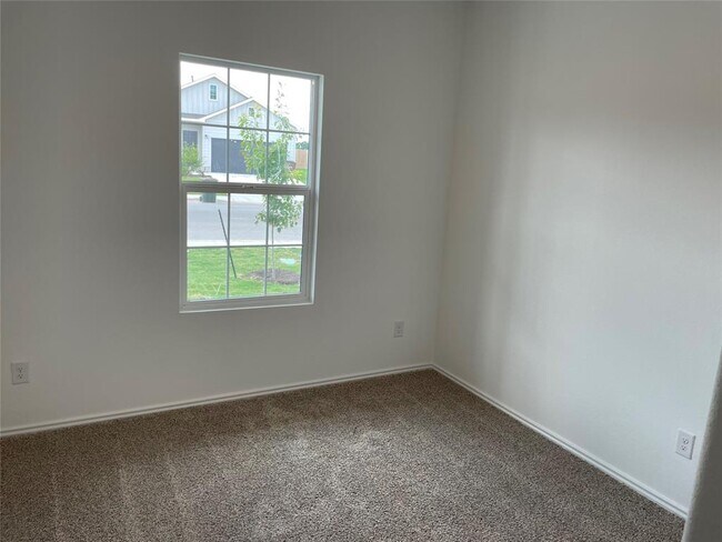 Building Photo - 428 Halfmoon Dr