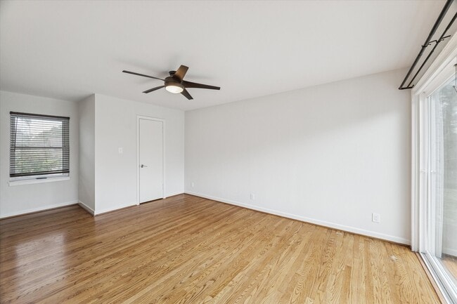 Building Photo - 10518 Moorberry Ln