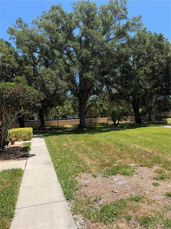 Building Photo - 5735 Gardens Dr