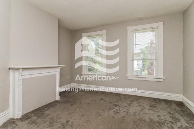 Building Photo - 1525 Greenup St