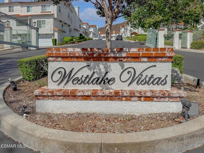 Building Photo - 391 Westlake Vista Ln