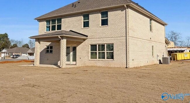 Building Photo - 142 Ivy Vine Dr
