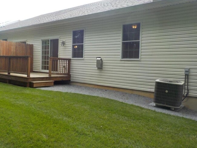 Building Photo - 3 bed, 2 bath in Bellefonte