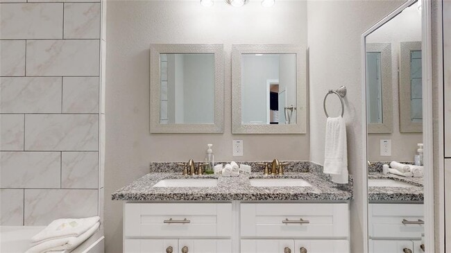 Building Photo - 1201 Northwood St