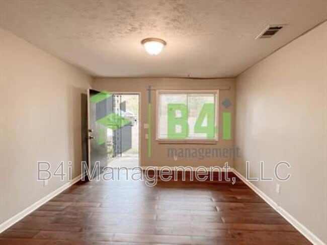 Building Photo - 719 Palmetto Ave